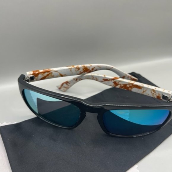 New Quiksilver Sunglasses - Picture 3 of 5